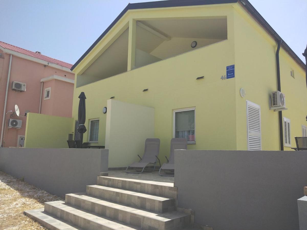 Apartmani Verica Карлобаг Екстериор снимка