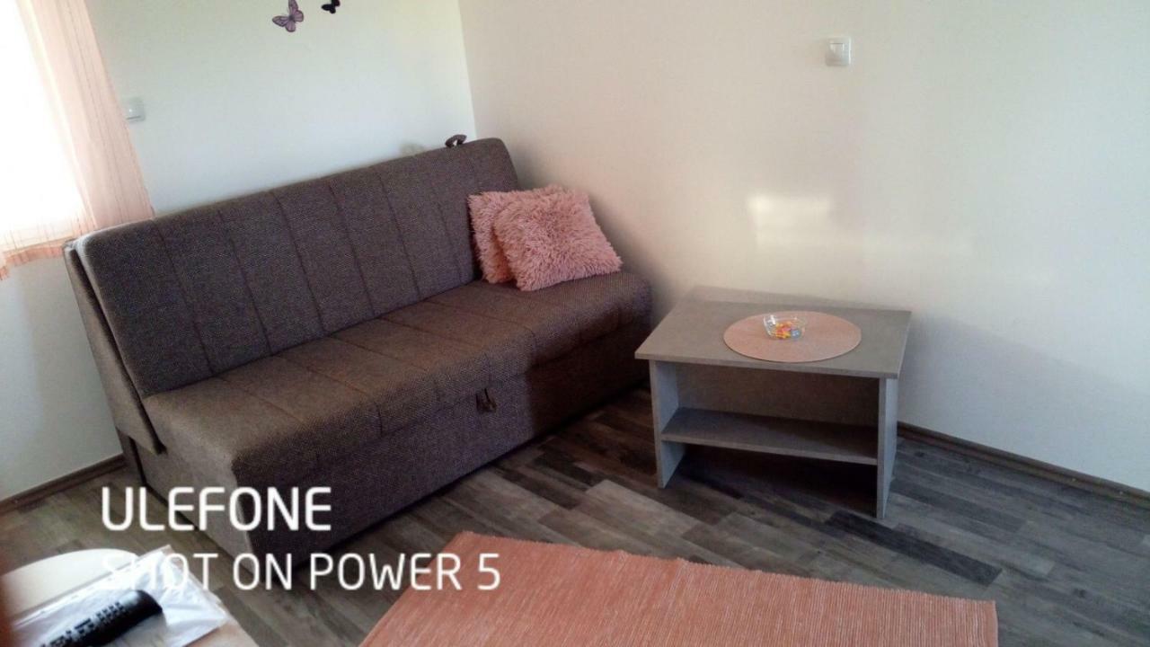 Apartmani Verica Карлобаг Екстериор снимка